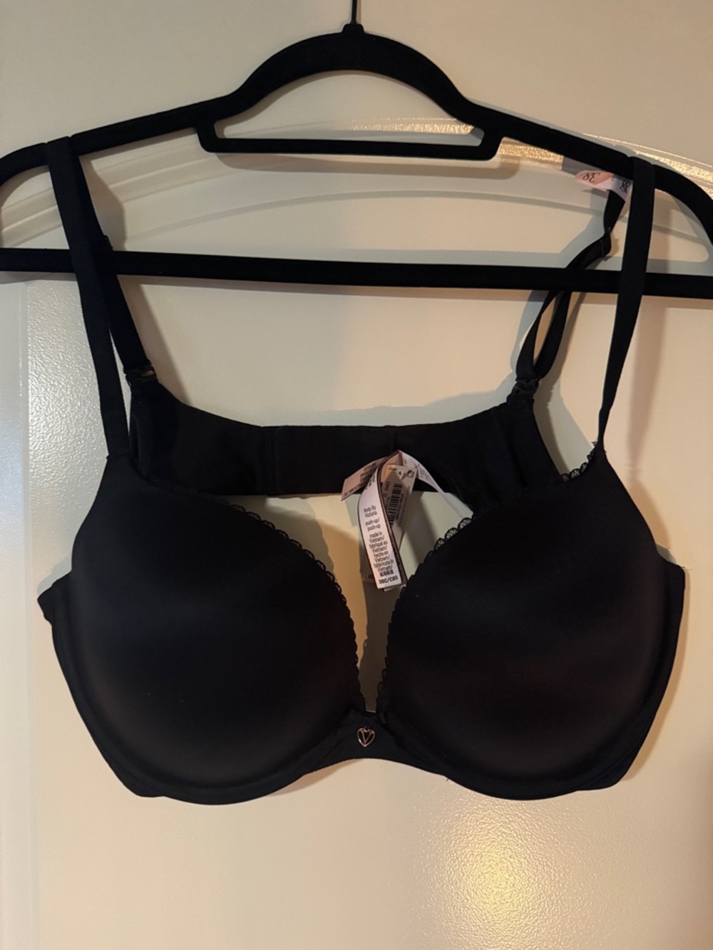 Victoria's Secret Black Smooth T-Shirt Bra - Molded Cups